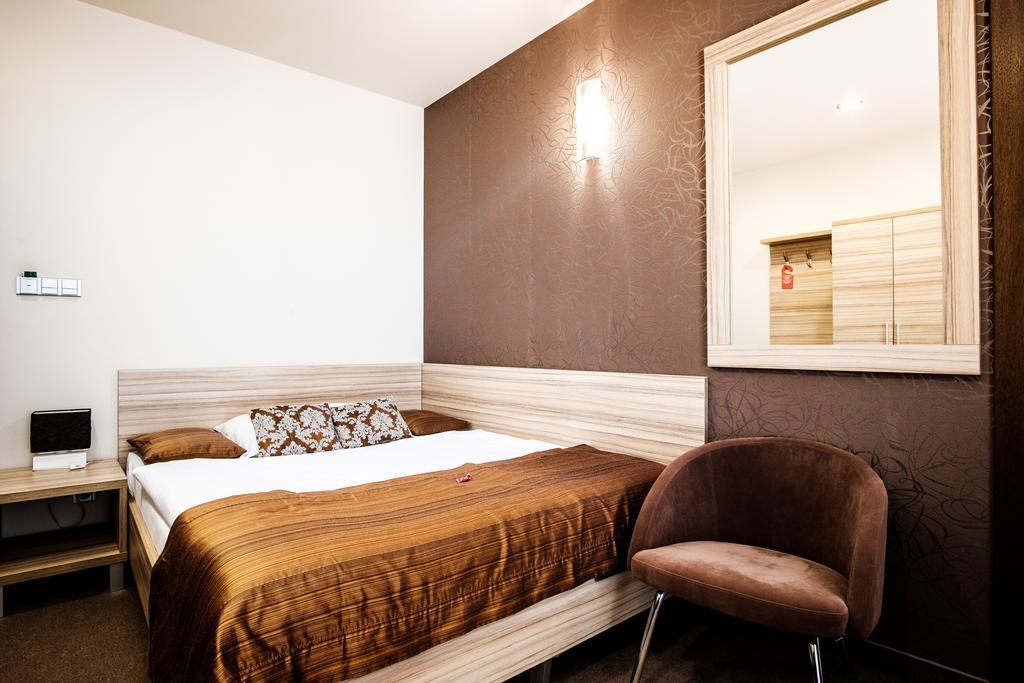 Hotel Deluxe With Free Wellness And Fitness Centrum Nitra Camera foto